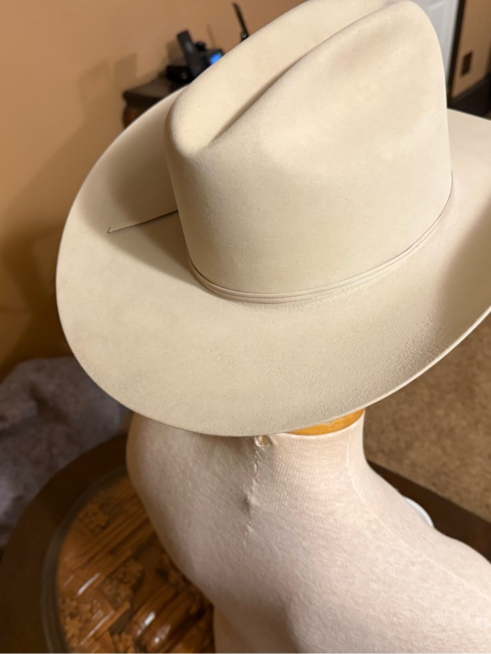 Stetson Cream Felt Western Hat - Decorative Accent - Picture 2 of 5